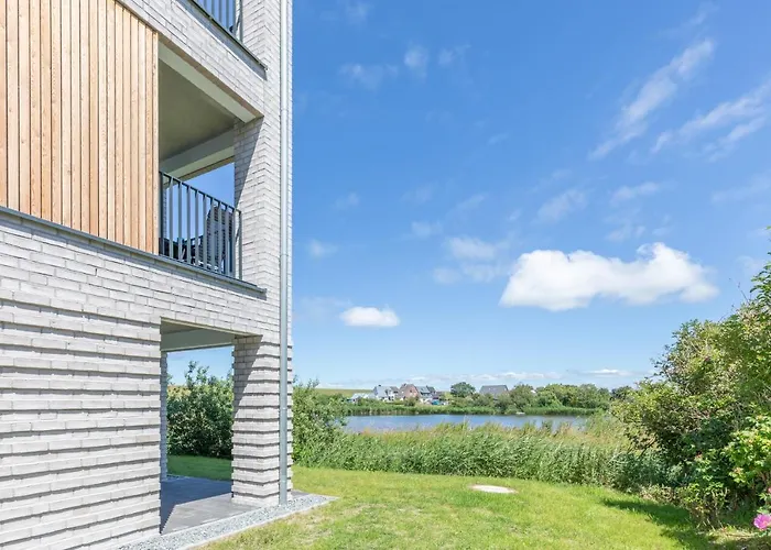 Ankerplatz No 7 Mit Blick Auf Den *